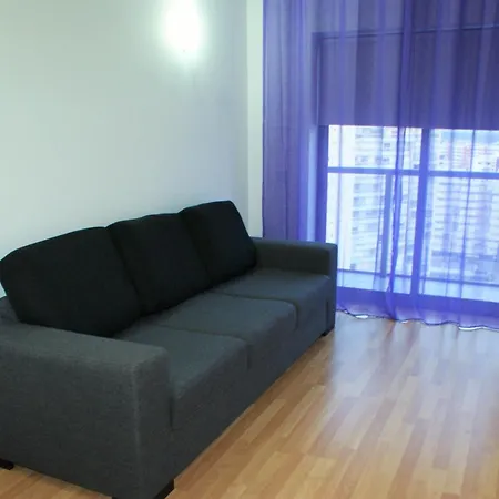 Διαμέρισμα Rocha Tower 16a *