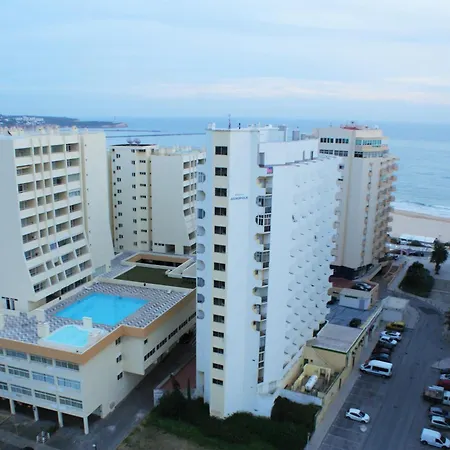 Rocha Tower 16a Διαμέρισμα *