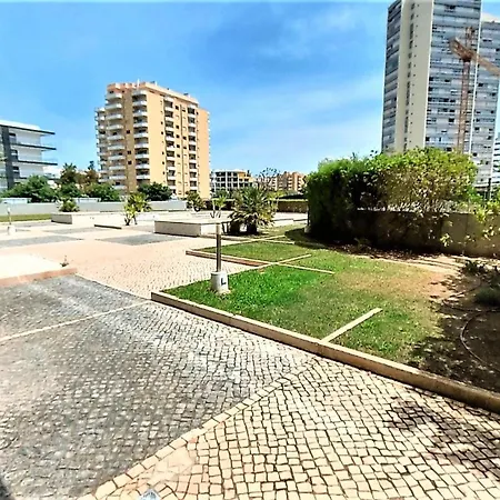 Rocha Tower 16a