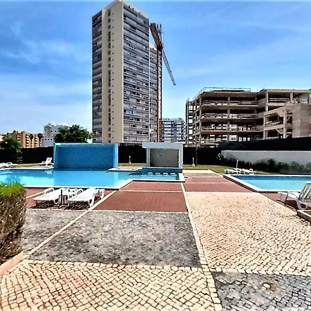 Rocha Tower 16a Διαμέρισμα