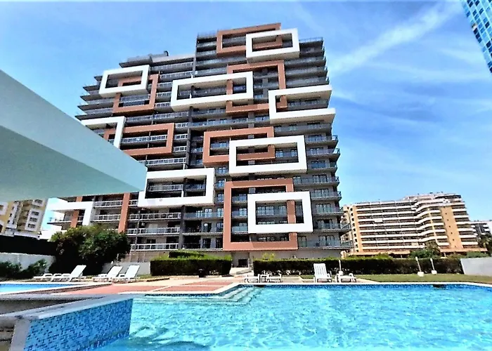 Rocha Tower 16a * Portimão